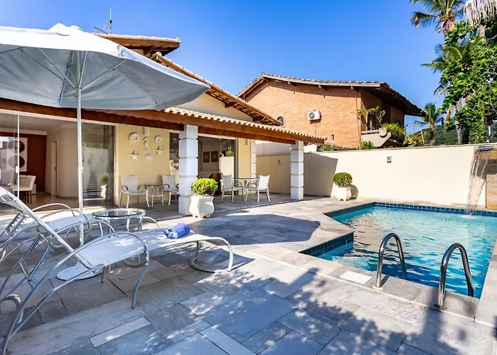 Linda Casa Na Praia Da Enseada - 150Mts Da Praia